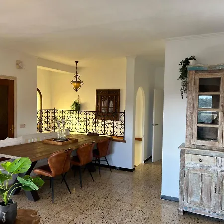 Villa Zeezicht Willa Lloret de Mar